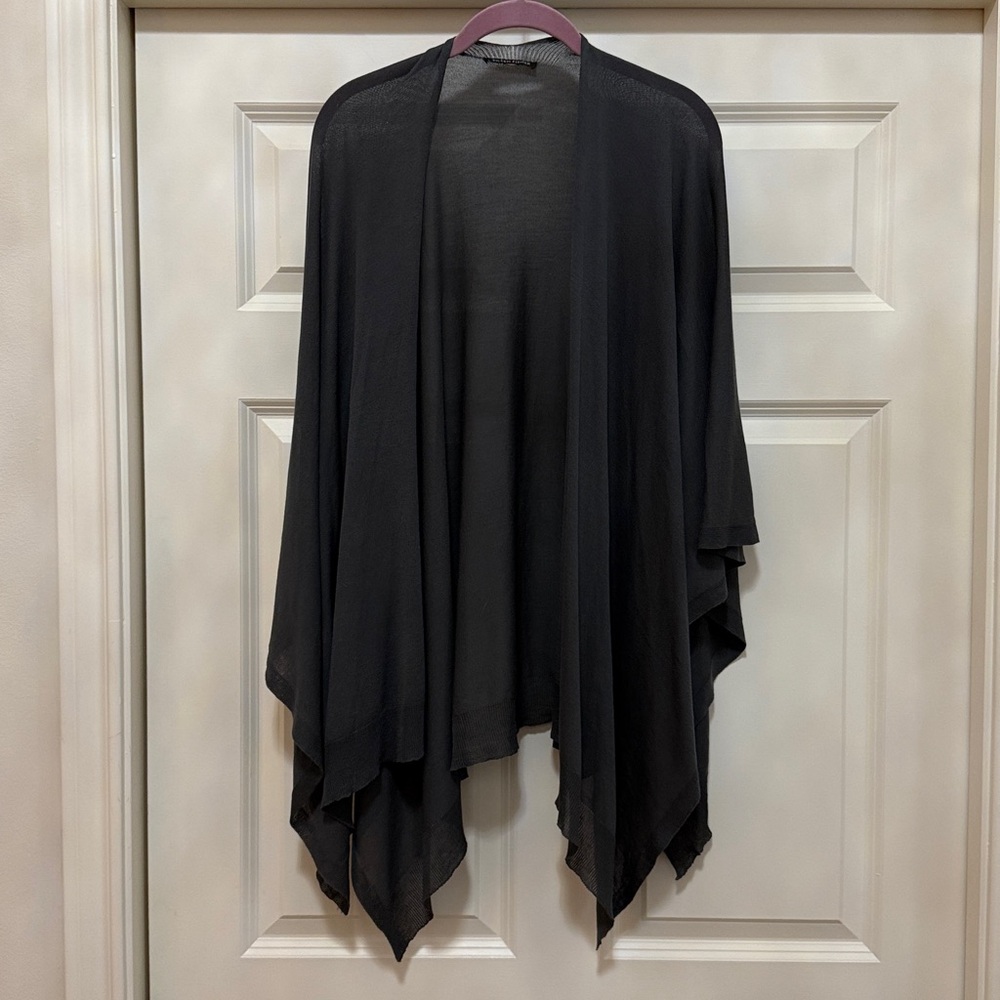 EILEEN FISHER Fine Tencel/linen  Rib Knit Serape Shawl gray hi-lo asymmetrical